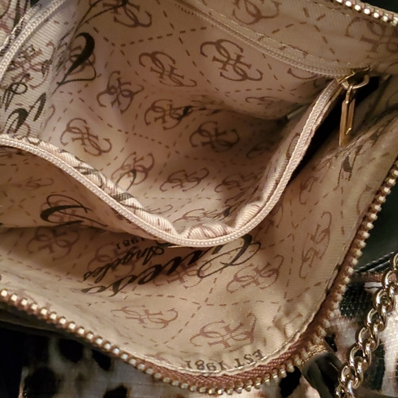 Guess crossbody - Picture 5 of 6